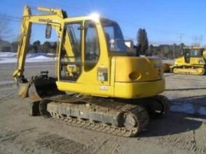 Komatsu PC95R-2 Excavator Service Repair Manual